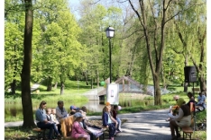 2021-05-11-032