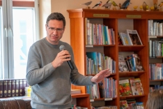 PawelBibliotekaMale-12