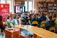PawelBibliotekaMale-20