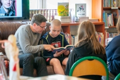 PawelBibliotekaMale-22
