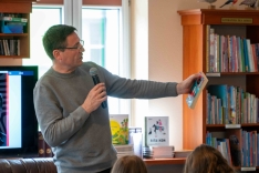 PawelBibliotekaMale-24
