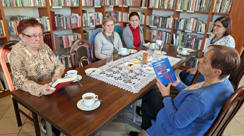 Salonik literacki i Dyskusyjny Klub Książki